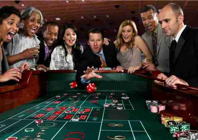 Преимущество лайв дилеров в казино. Рассказывает Casino Vostok