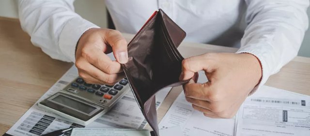 Скрытые факторы, определяющие опыт банкротства